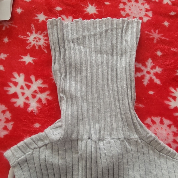 Nwot Express Gray Ribbed Turtleneck Sweater - Picture 3 of 7